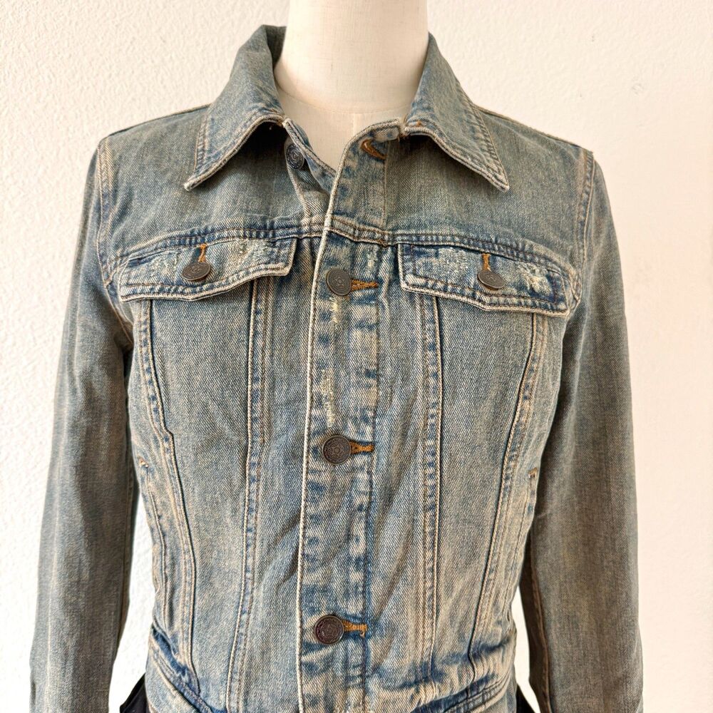 Free People Denim Jean Trucker Button Up Jacket Distressed Boho Western Size 2 - Picture 2 of 7